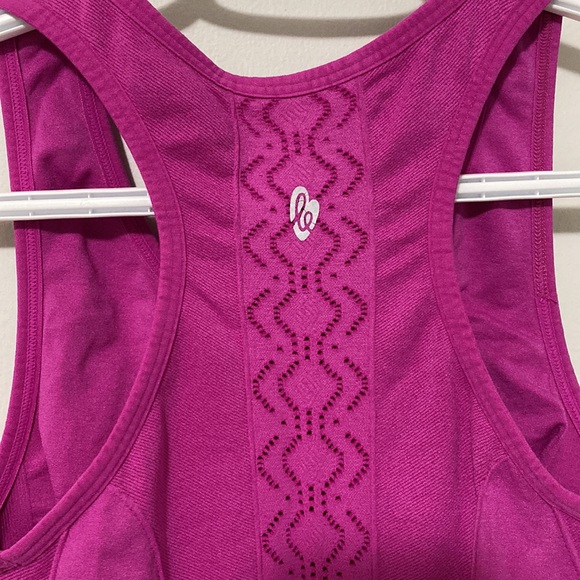 Hot pink workout tank small / xs - Picture 3 of 5